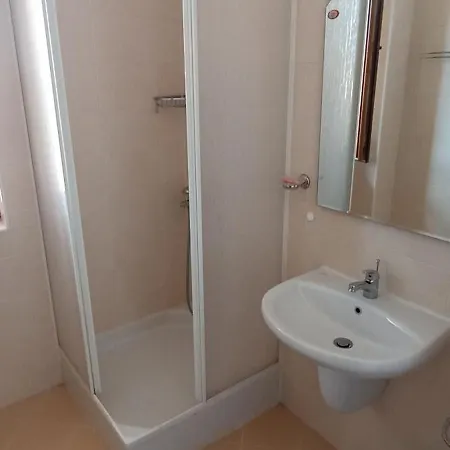 Cozy With Sea View And Free Parking Pomorie